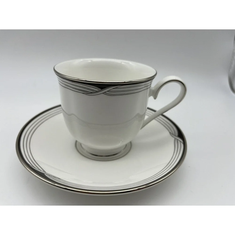 LENOX ERIN Debut Collection Fine Bone China Luncheon Set For 4 (14 Pieces)